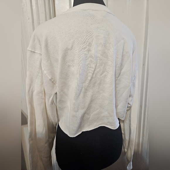 Crop top - Picture 3 of 3